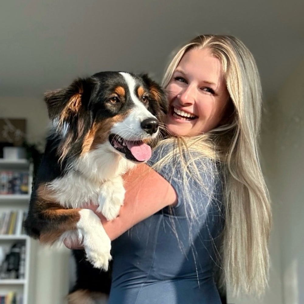 Meet your Posher, Olivia